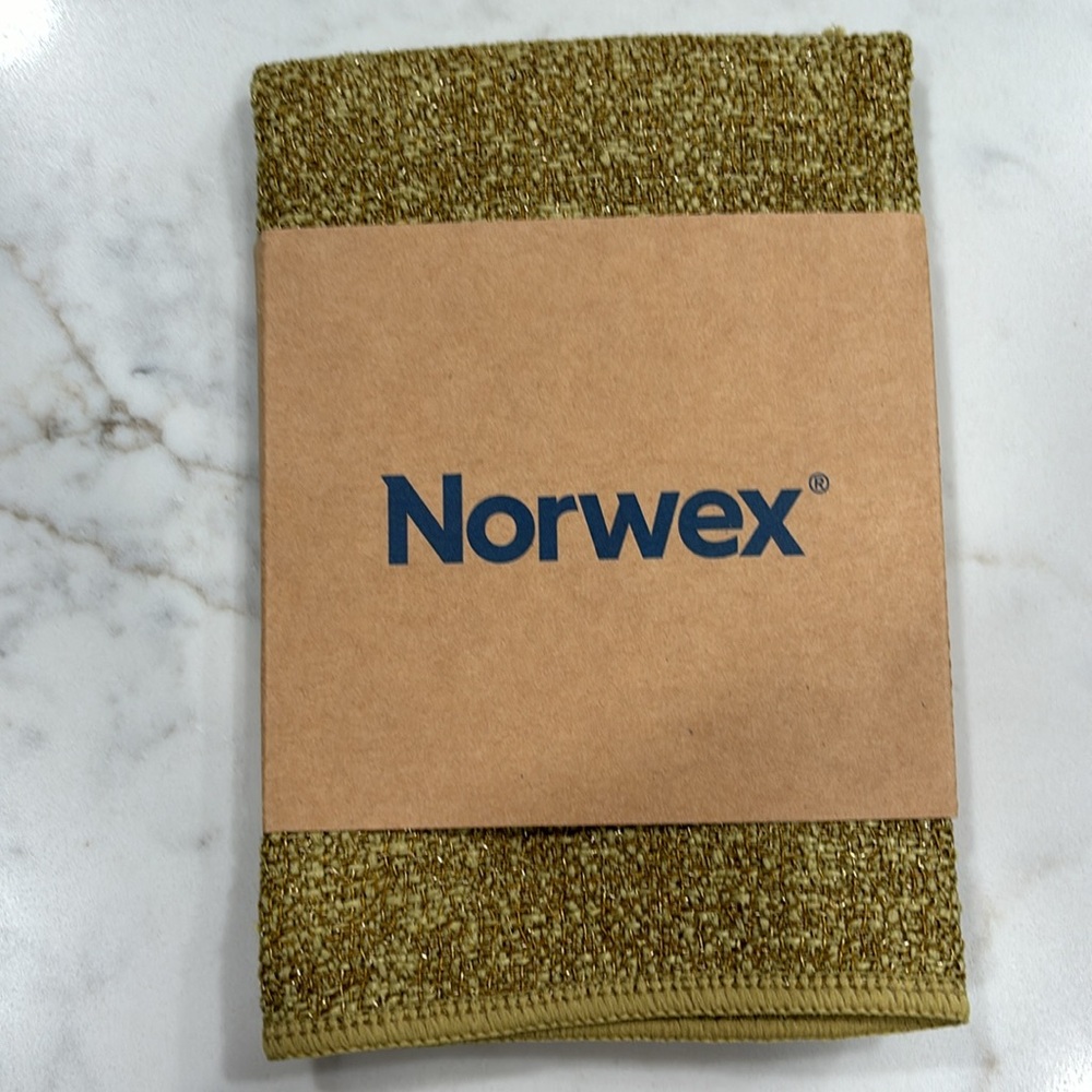 Norwex Veggie and Fruit Scrub Cloth -NEW